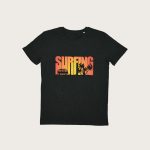 Fronte T-Shirt Grigia Uomo Stampa “Surfing" Costa Est